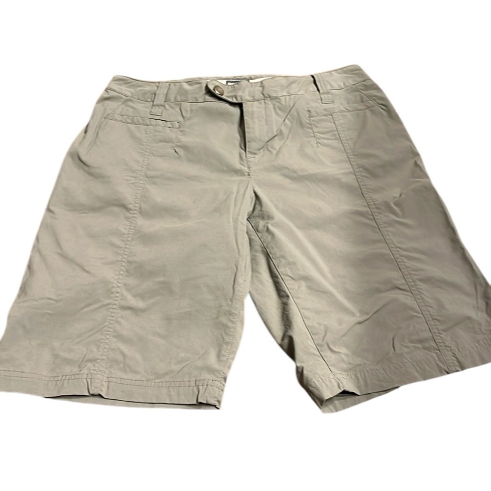Women’s Olive Green Shorts by Royal Robbin’s size 8